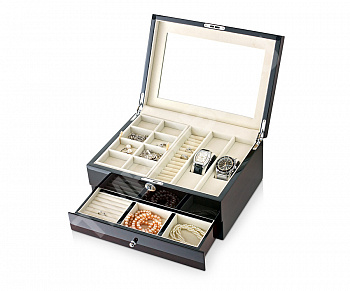 Деревянная шкатулка для украшений